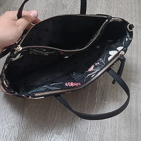 Kate Spade Black Floral Wilson Road Alyse Botanical Flower Purse - Picture 5 of 6